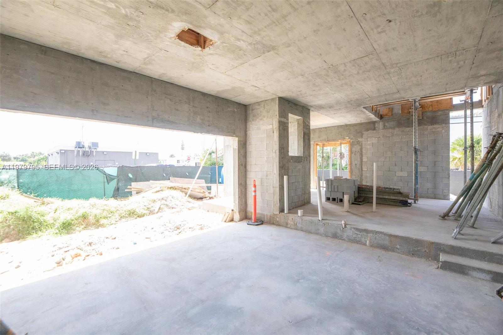 1302 NE 32nd St #2 Oakland Park, FL 33334