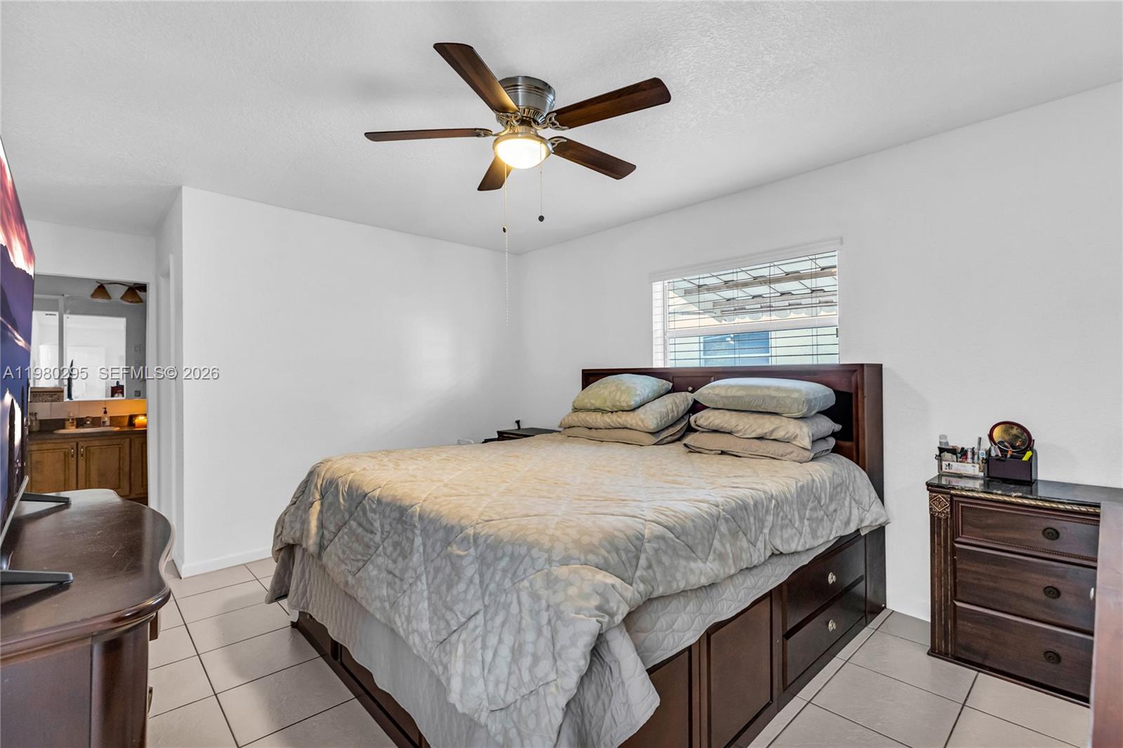 8209 NW 91st Ave Tamarac, FL 33321