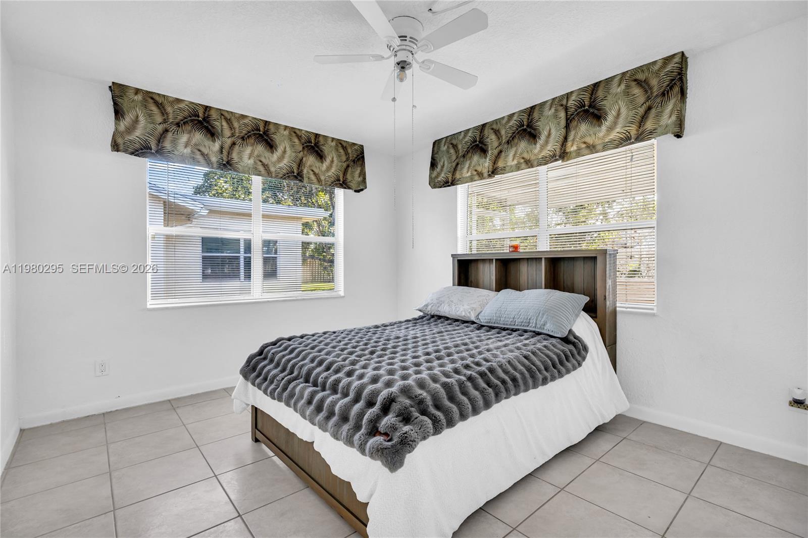 8209 NW 91st Ave Tamarac, FL 33321