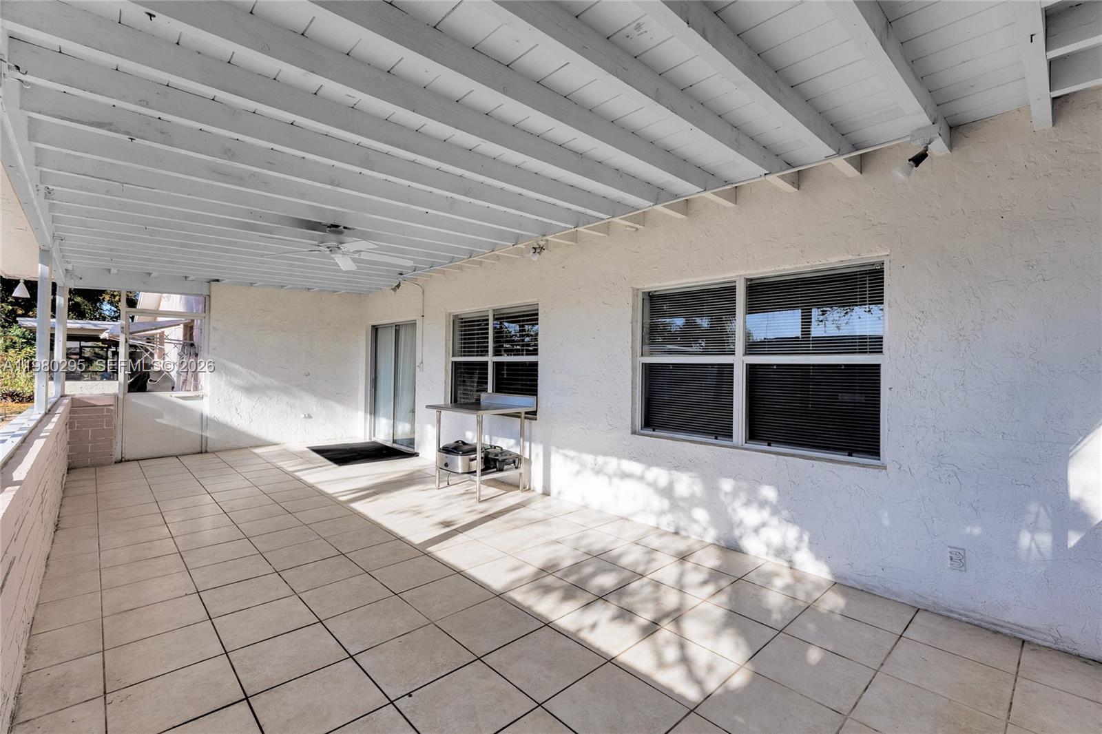 8209 NW 91st Ave Tamarac, FL 33321