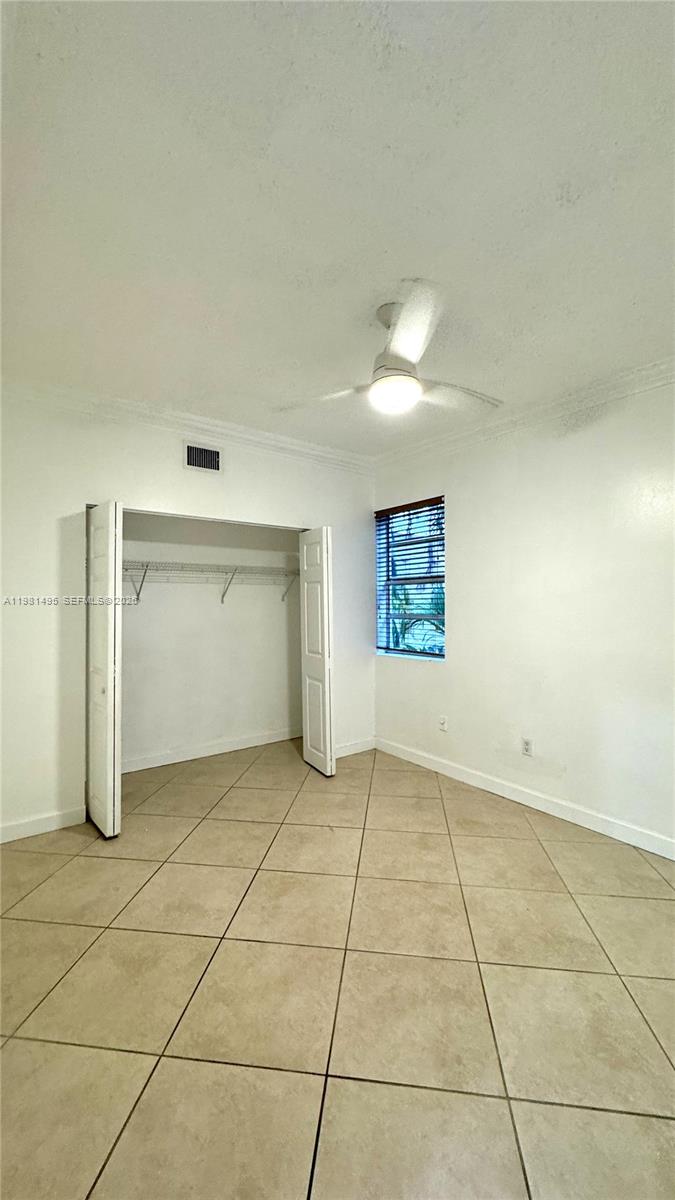 1559 Michigan Ave #305 Miami Beach, FL 33139