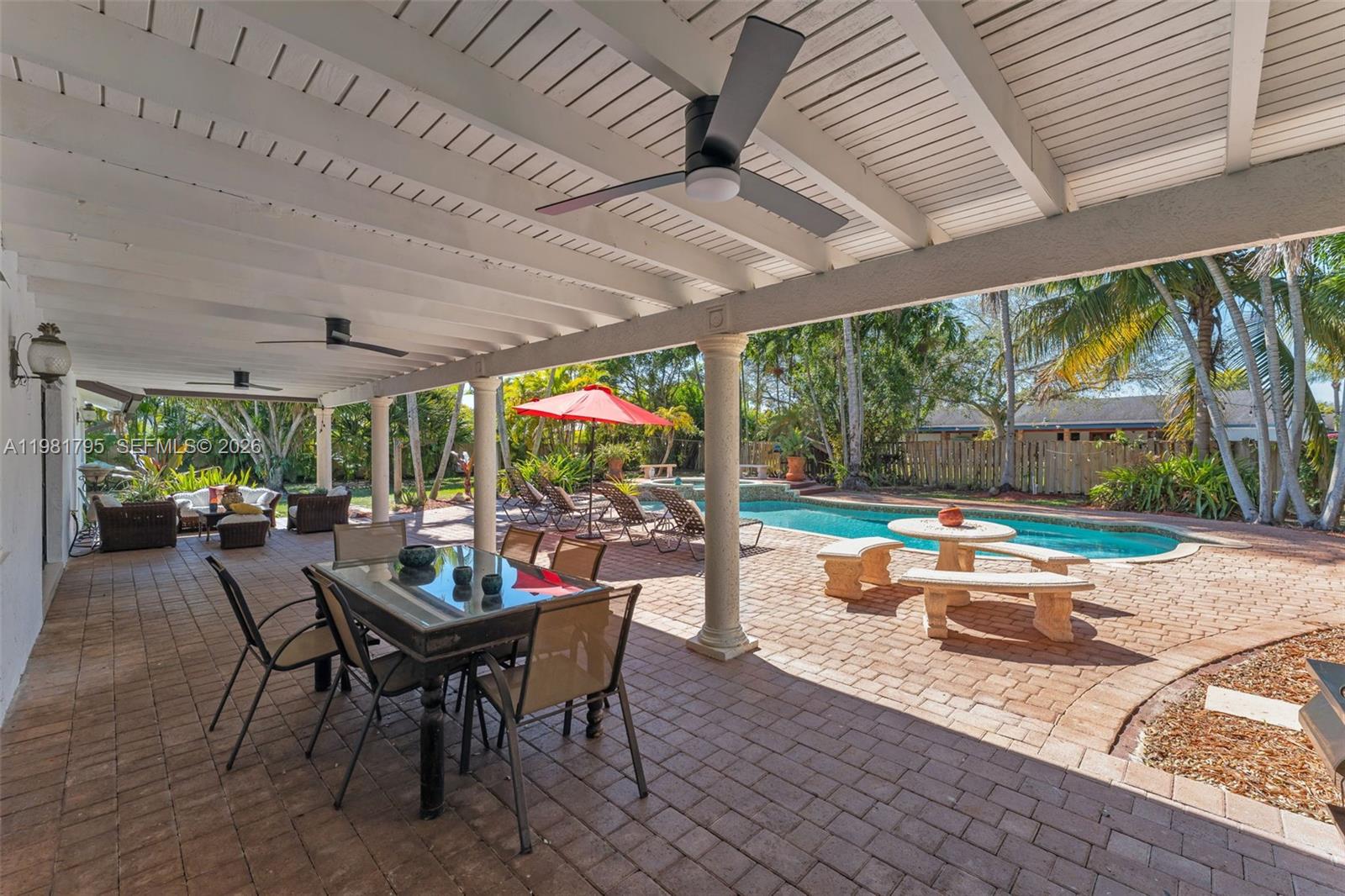 16564 SW 153rd Ct Miami, FL 33187