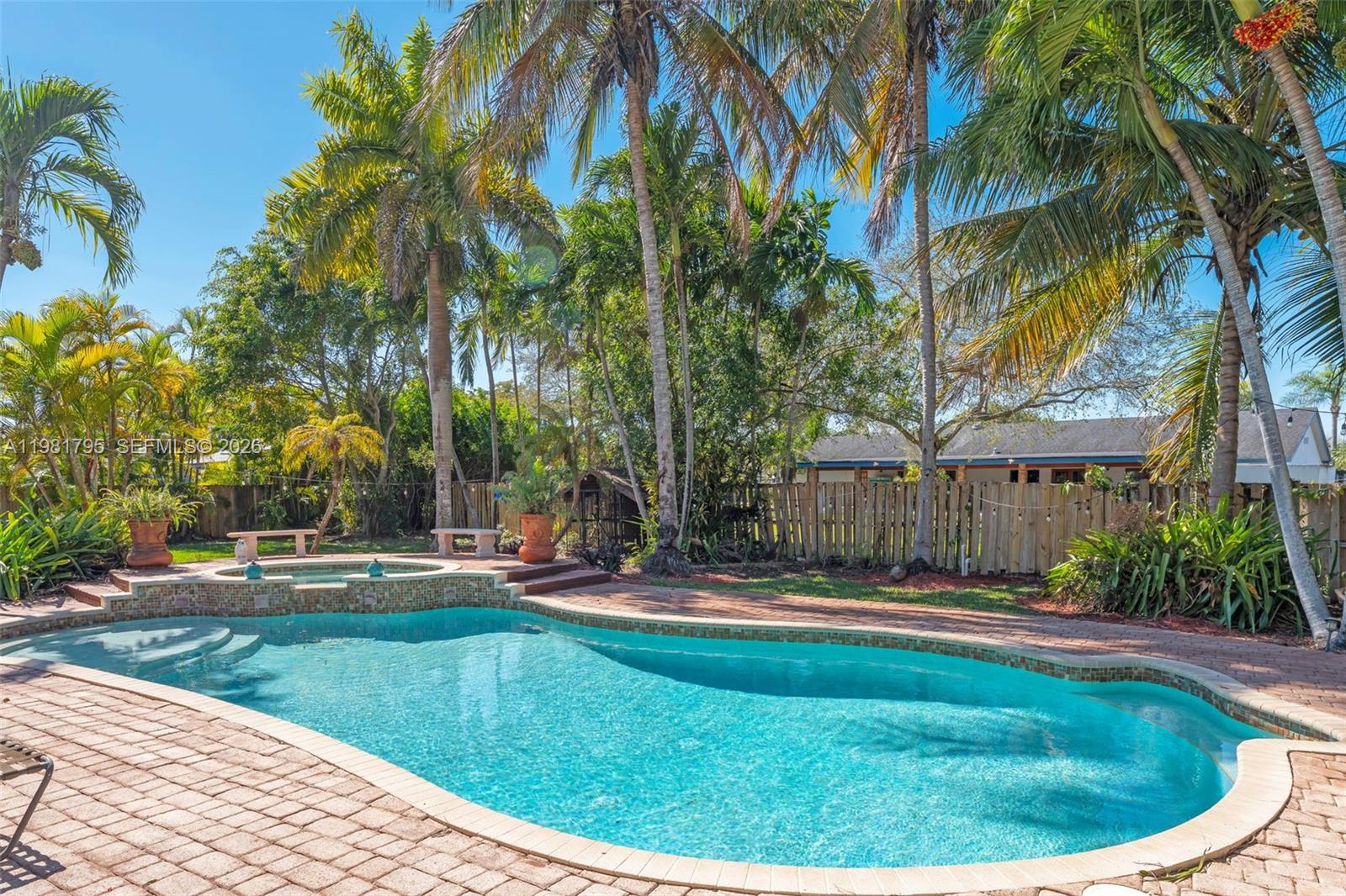 16564 SW 153rd Ct Miami, FL 33187