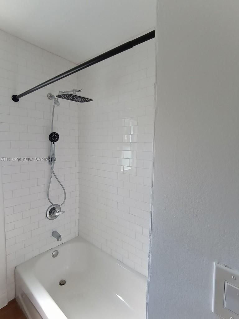 294 NE 57th St Miami, FL 33137