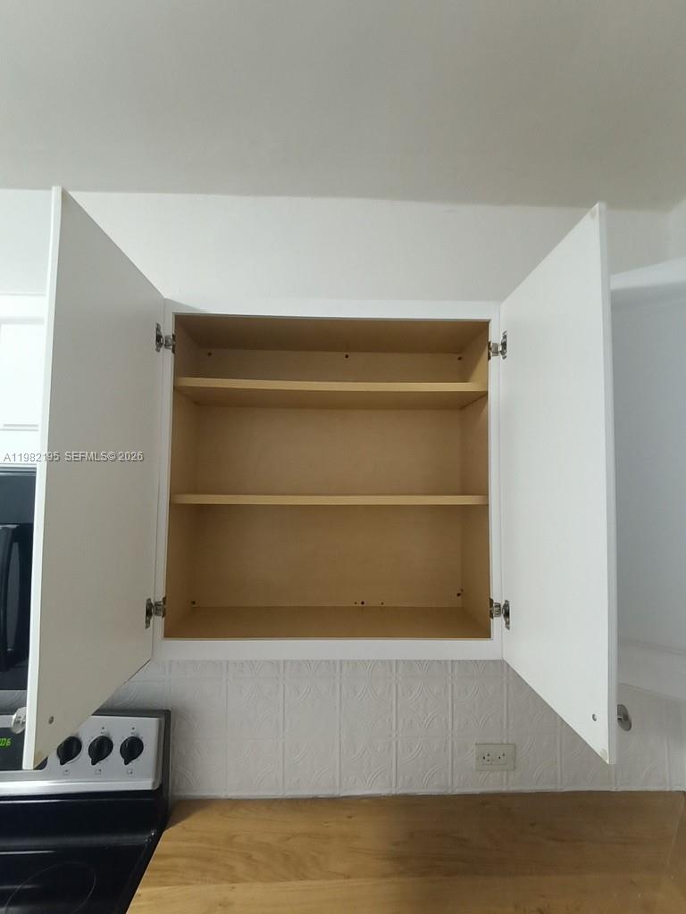 294 NE 57th St Miami, FL 33137