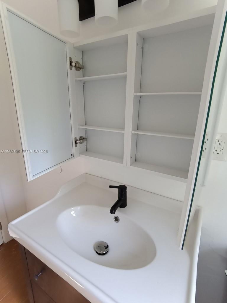 294 NE 57th St Miami, FL 33137