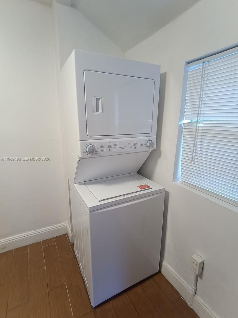 294 NE 57th St Miami, FL 33137