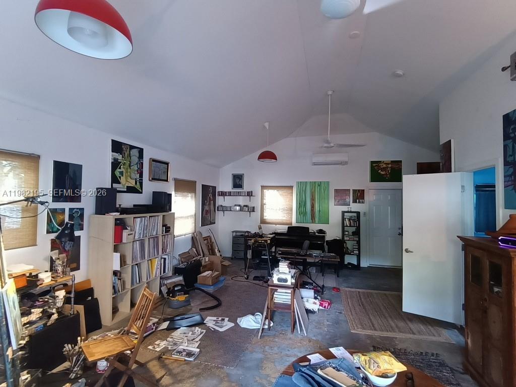 294 NE 57th St Miami, FL 33137