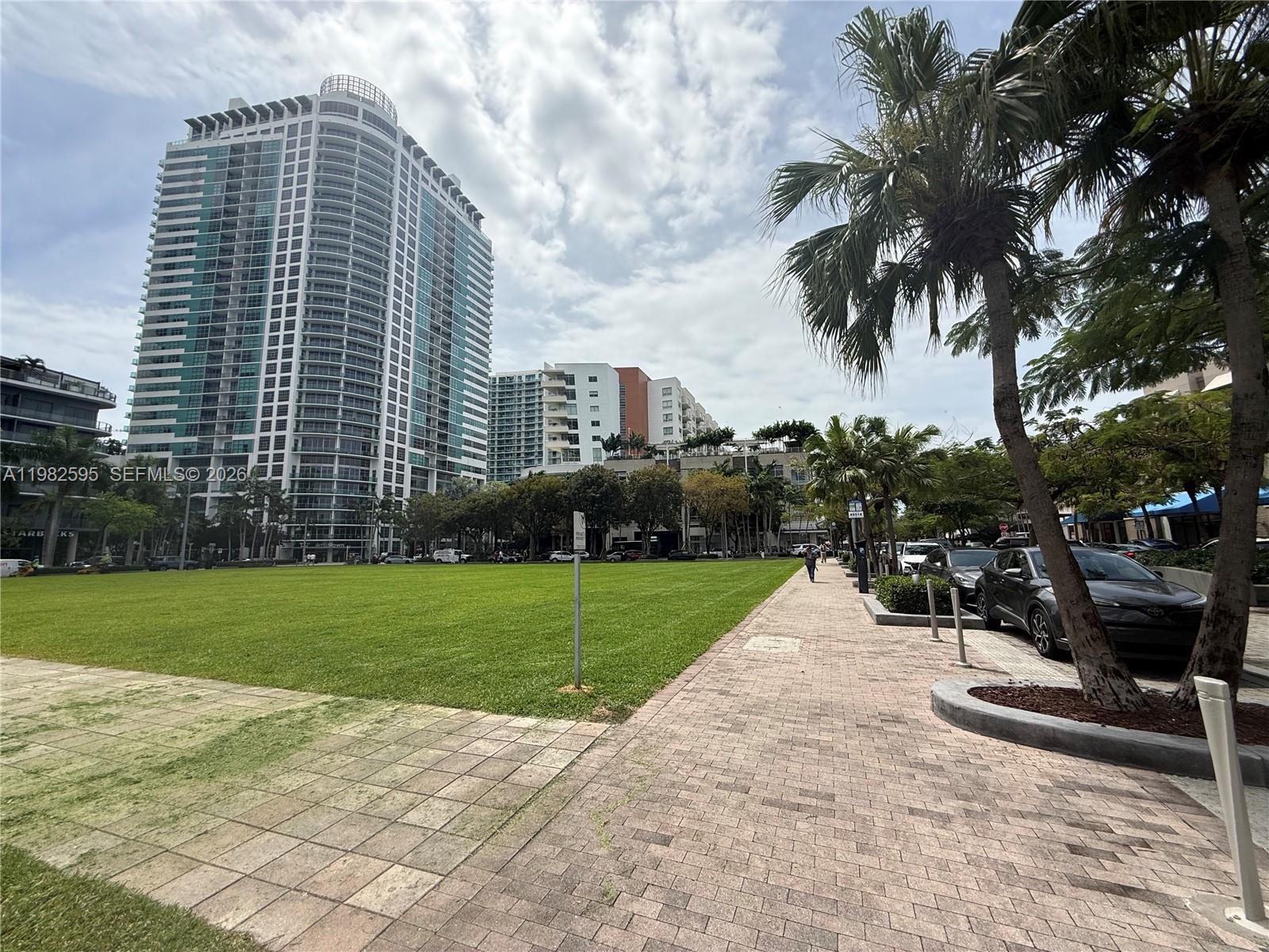 image 4 Midtown15
