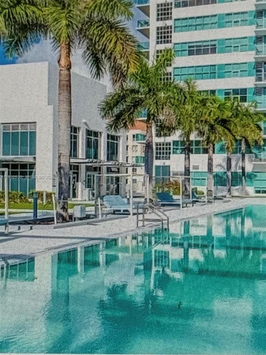 image 4 Midtown4