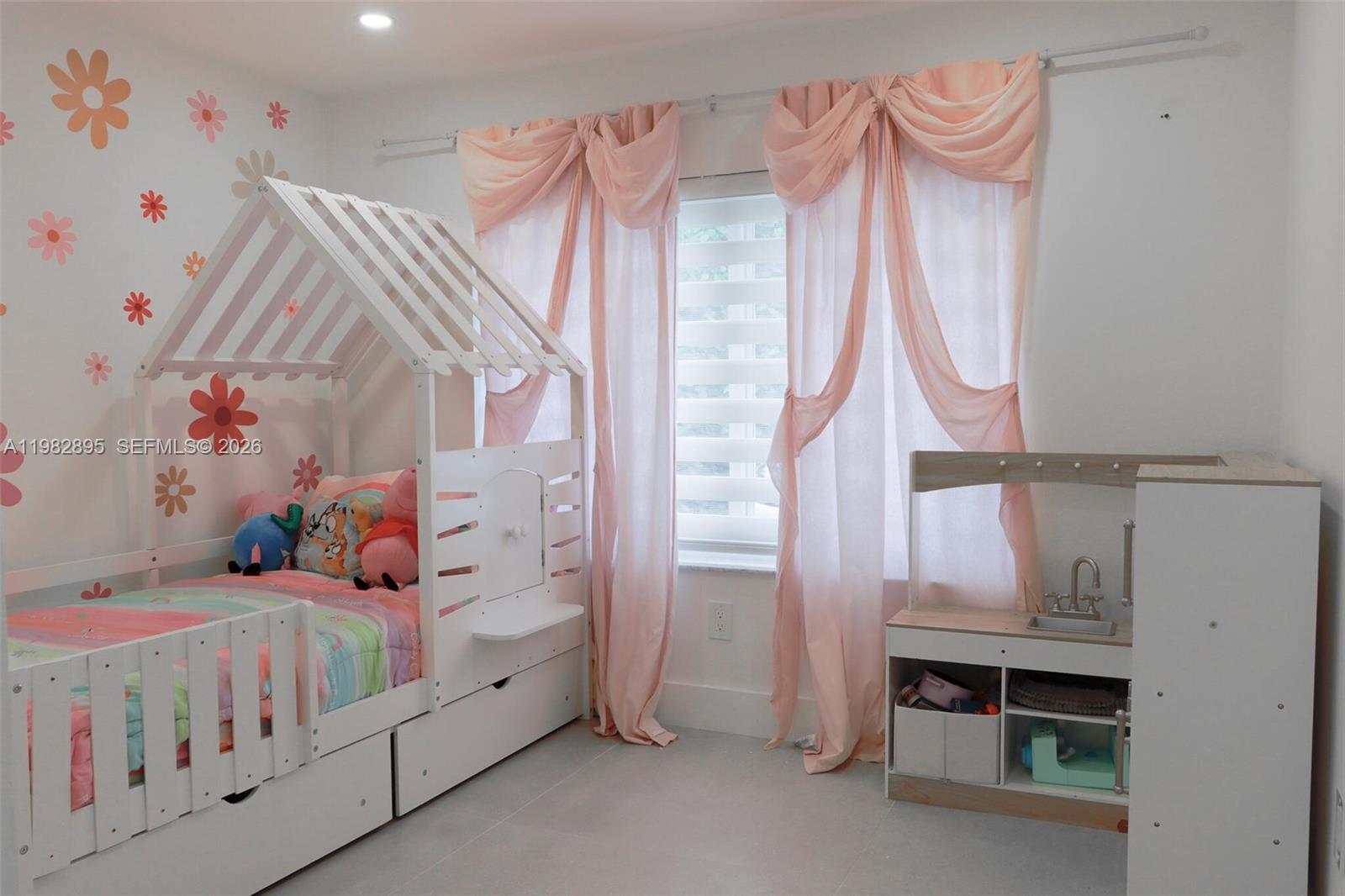 5830 SW 51st Ter Miami, FL 33155