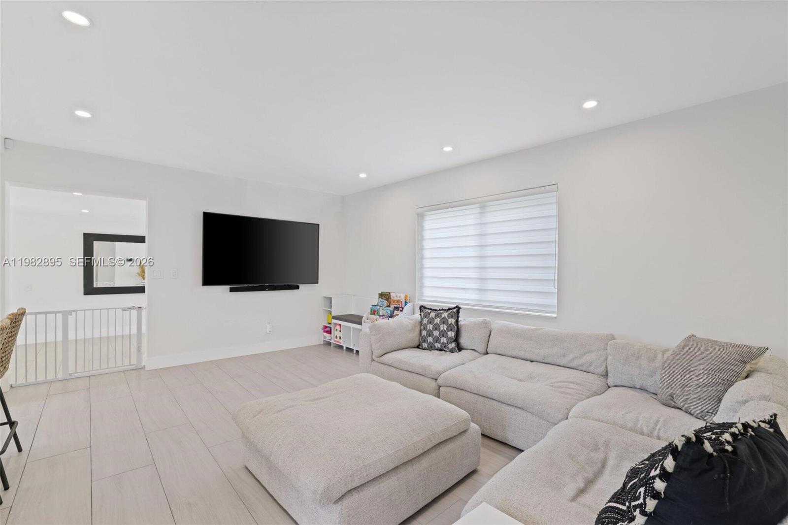 5830 SW 51st Ter Miami, FL 33155