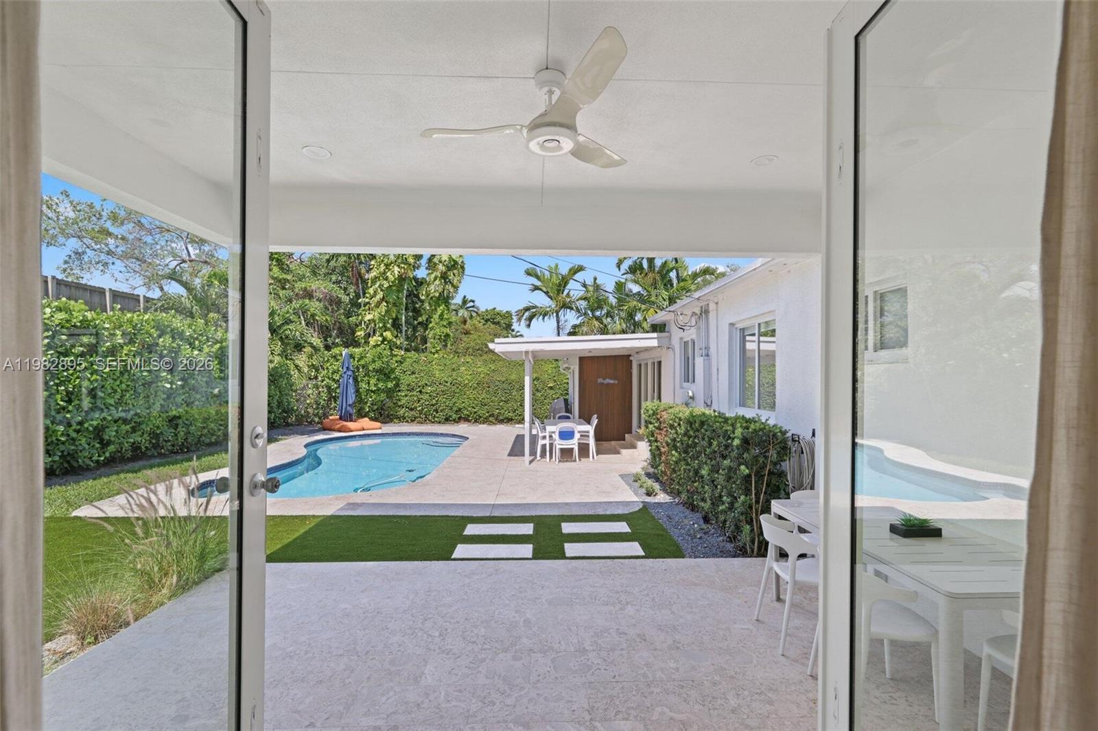 5830 SW 51st Ter Miami, FL 33155