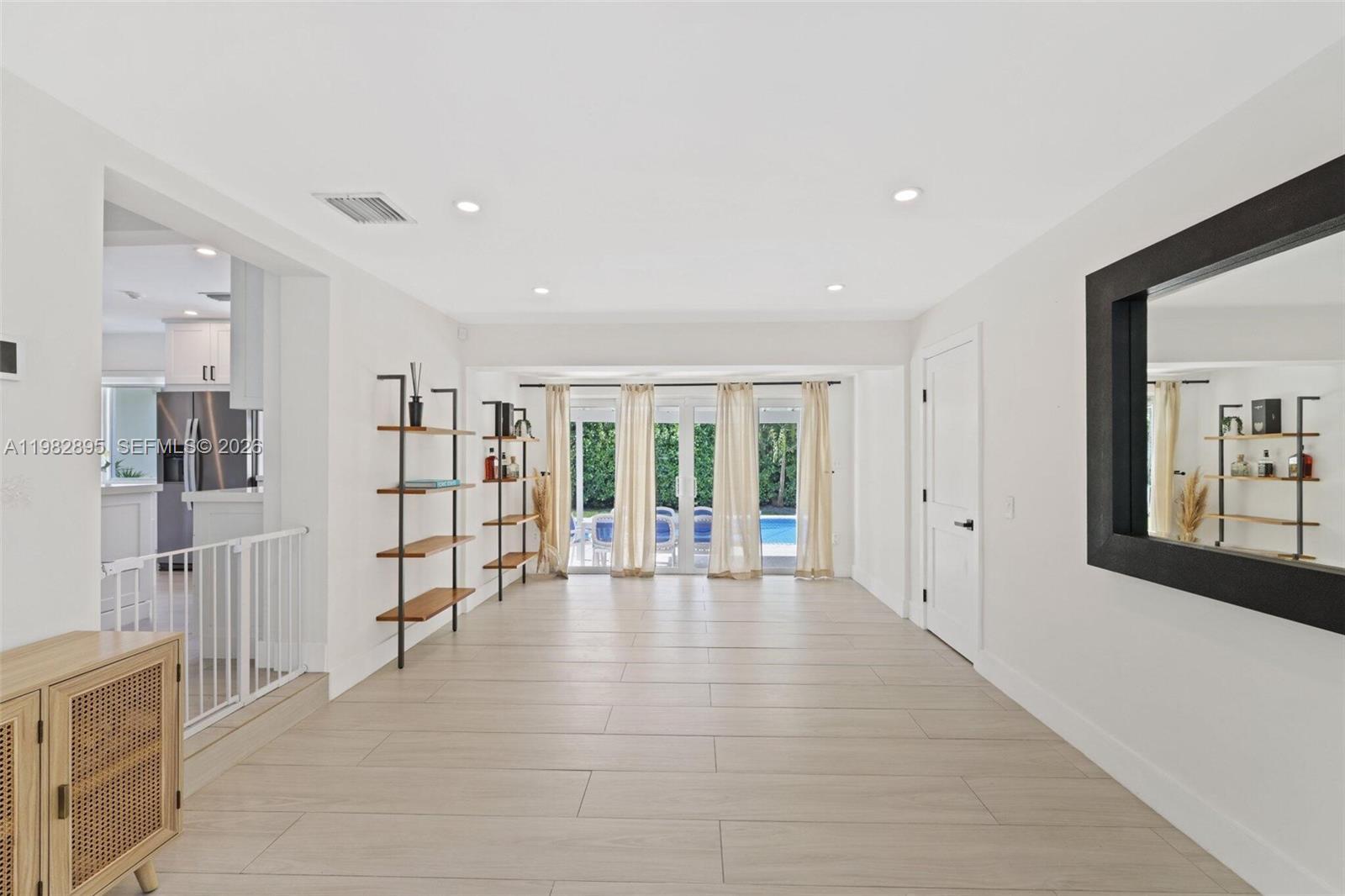 5830 SW 51st Ter Miami, FL 33155