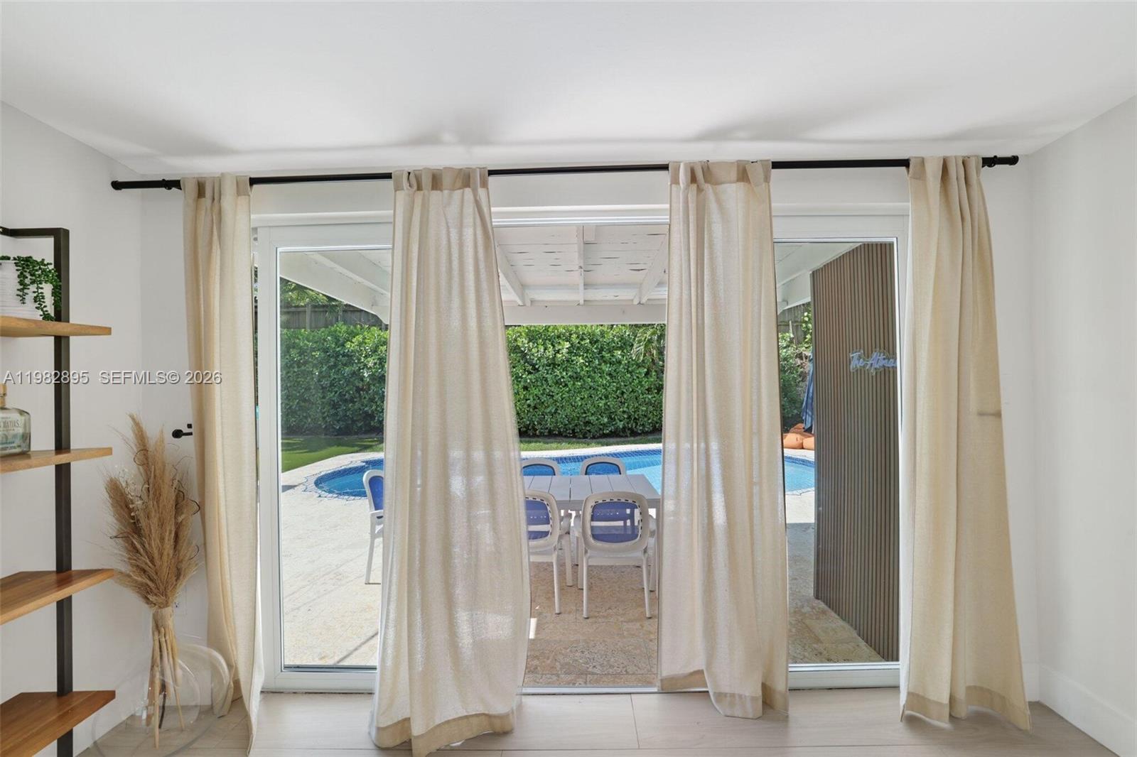 5830 SW 51st Ter Miami, FL 33155