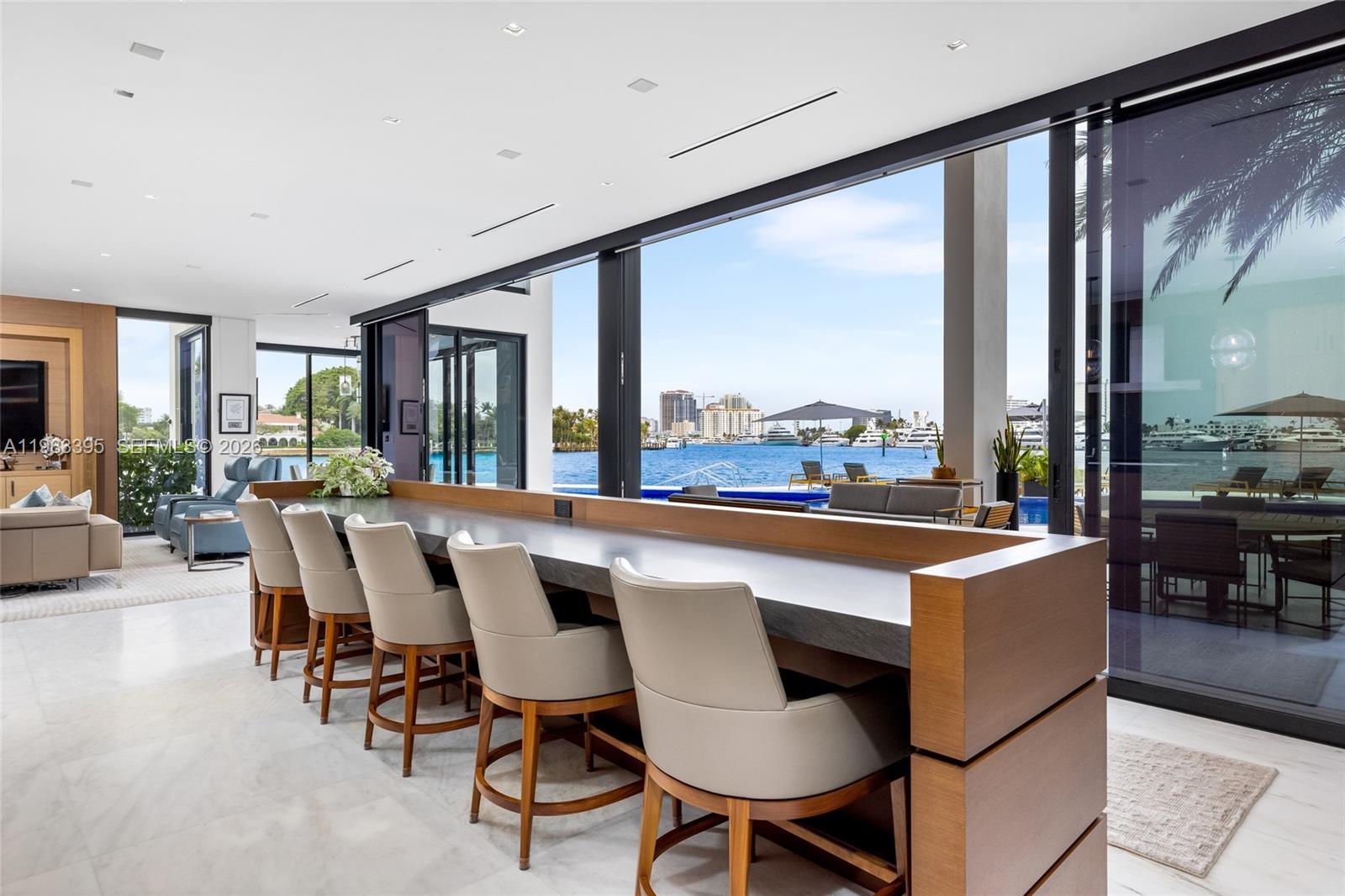 84 Isla Bahia Dr Fort Lauderdale, FL 33316