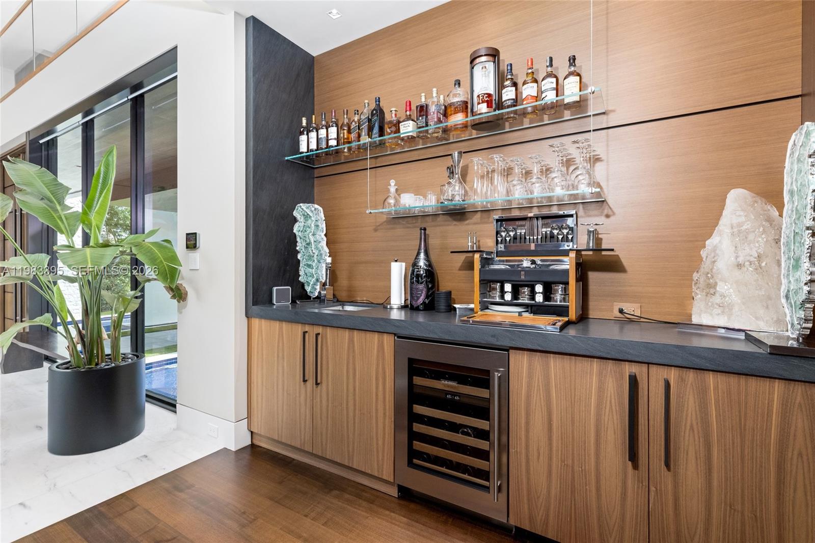 84 Isla Bahia Dr Fort Lauderdale, FL 33316