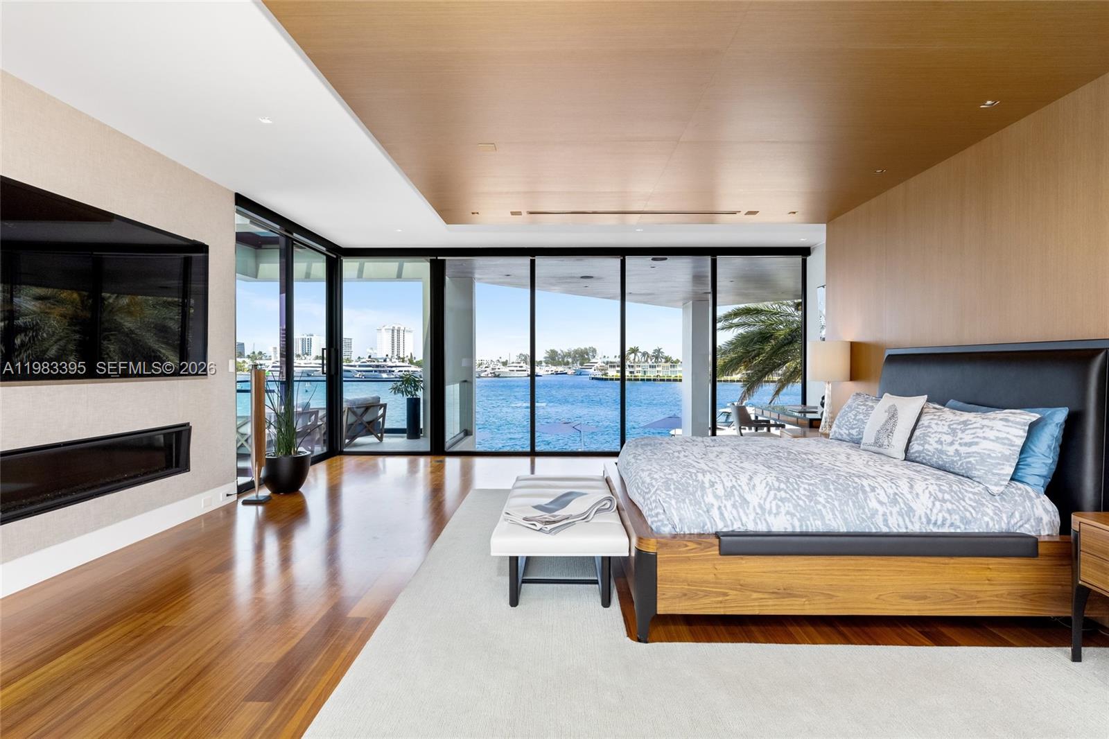 84 Isla Bahia Dr Fort Lauderdale, FL 33316