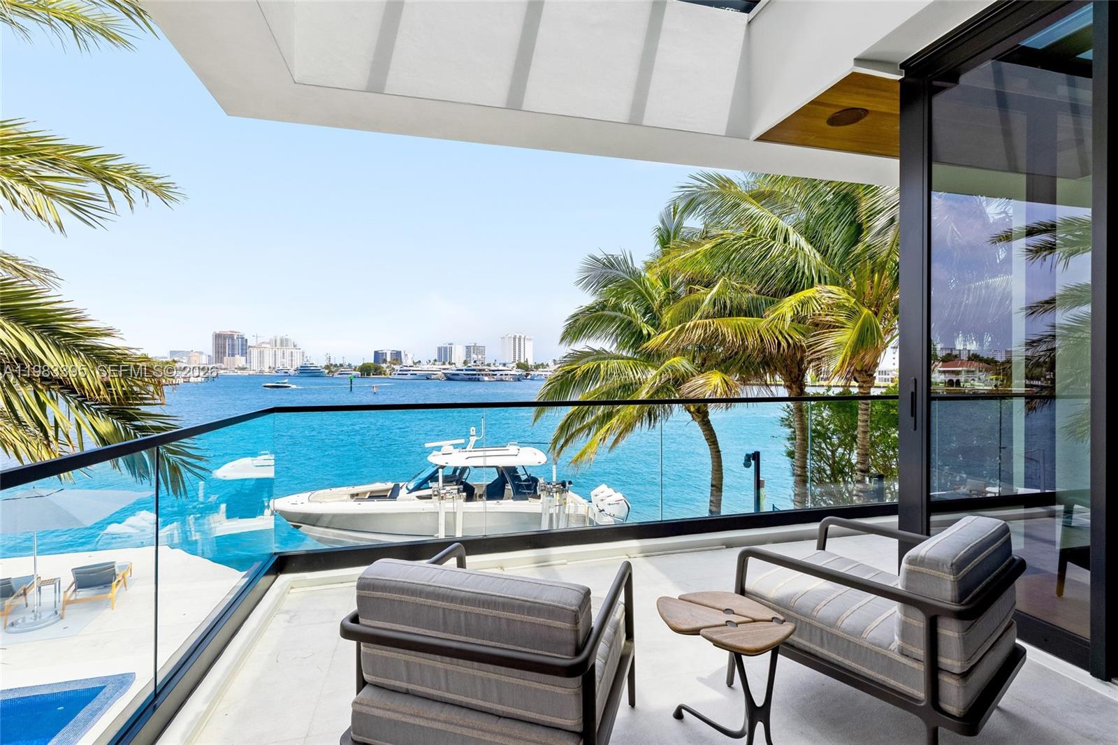 84 Isla Bahia Dr Fort Lauderdale, FL 33316