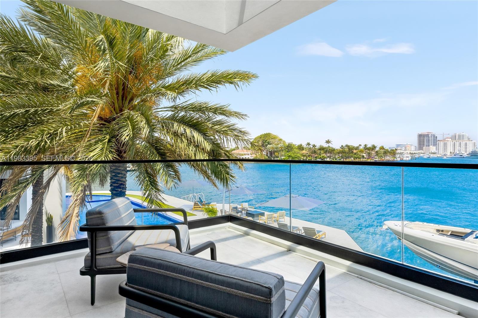 84 Isla Bahia Dr Fort Lauderdale, FL 33316