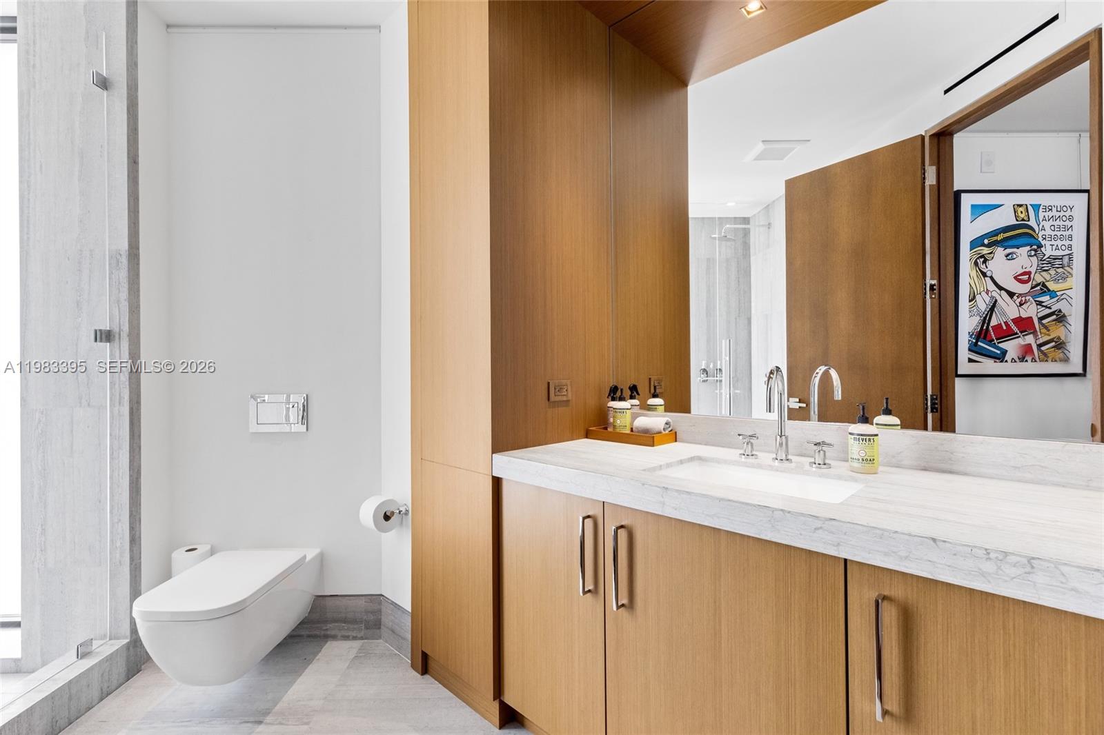 84 Isla Bahia Dr Fort Lauderdale, FL 33316