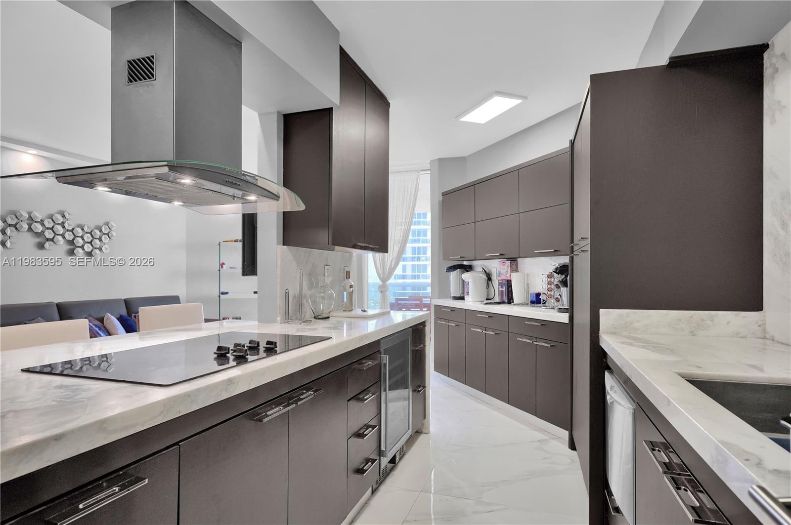 image Green Diamond23