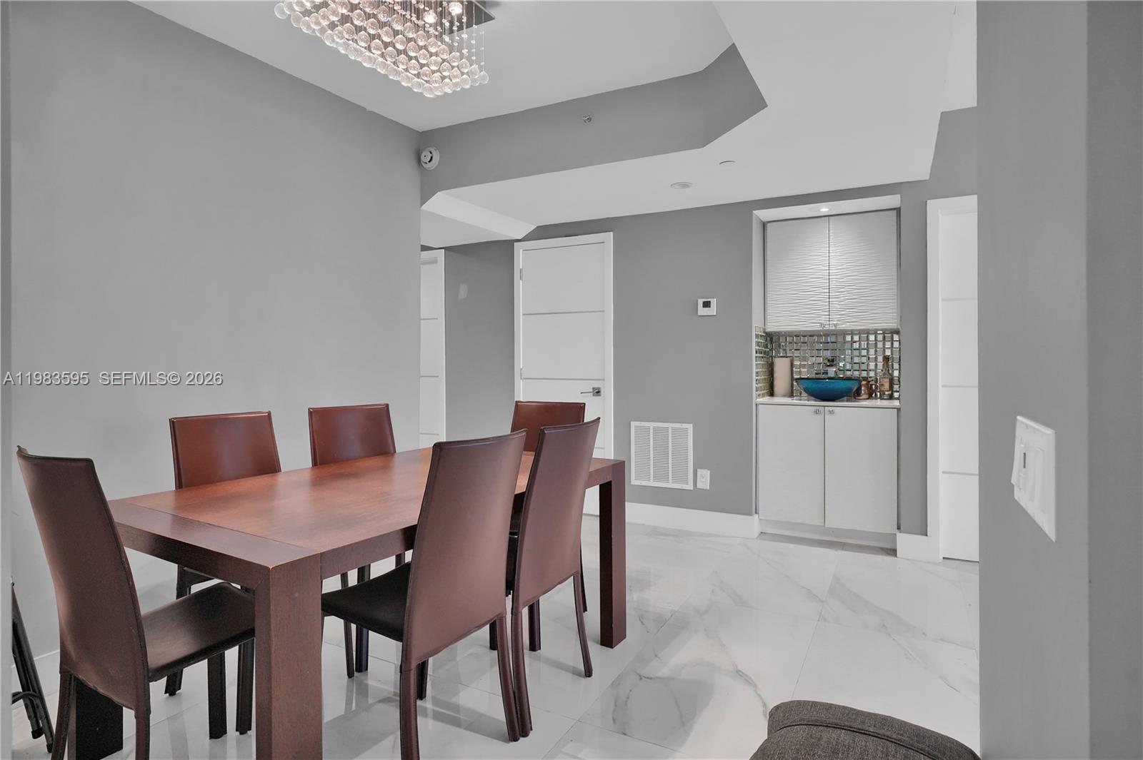 image Green Diamond25