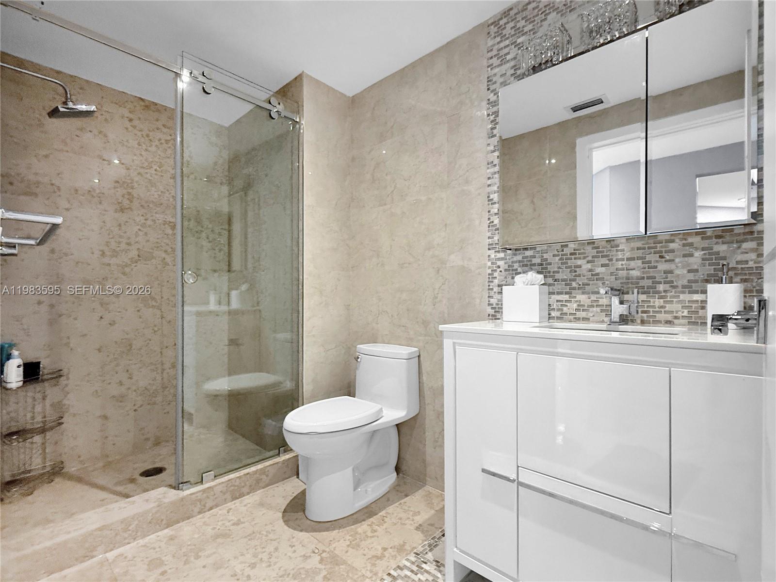 image Green Diamond41