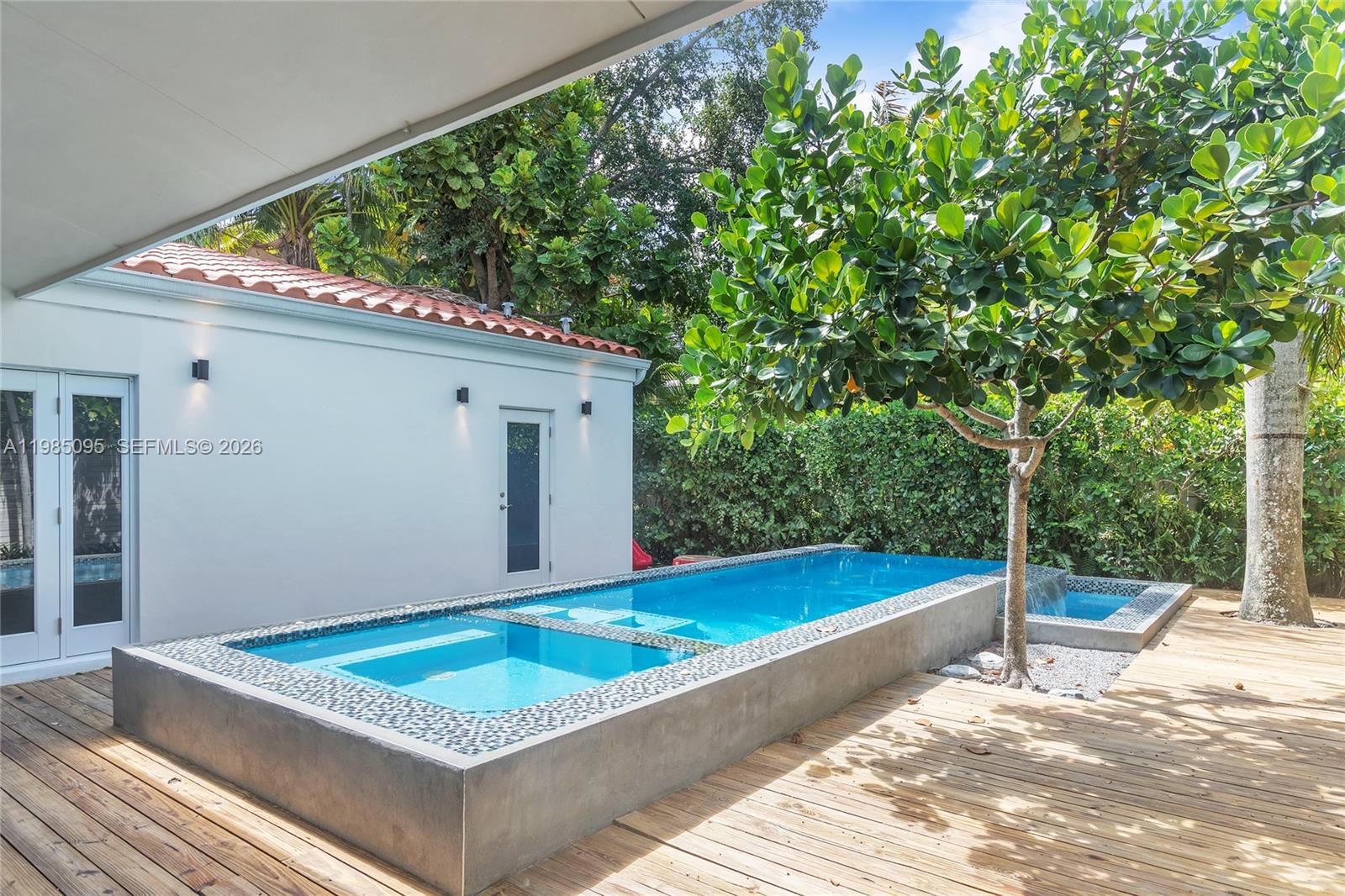 776 NE 74th St Miami, FL 33138