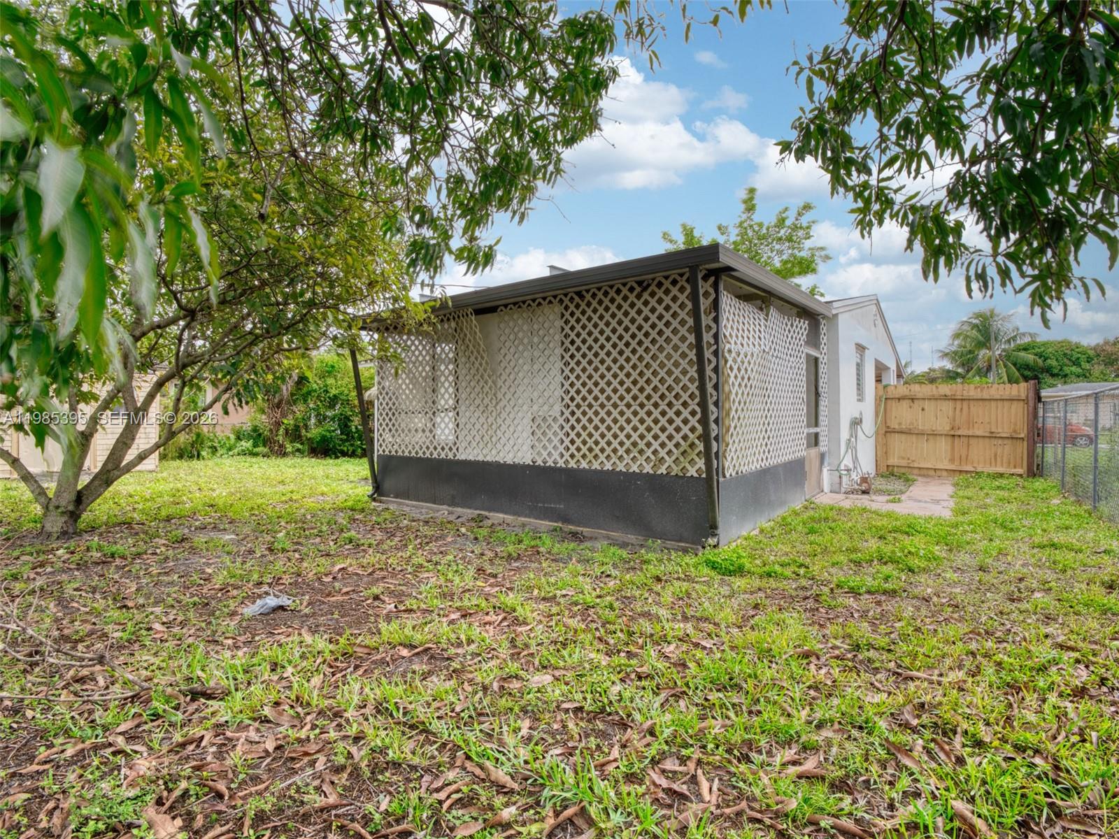 6111 SW 20th Ct Miramar, FL 33023