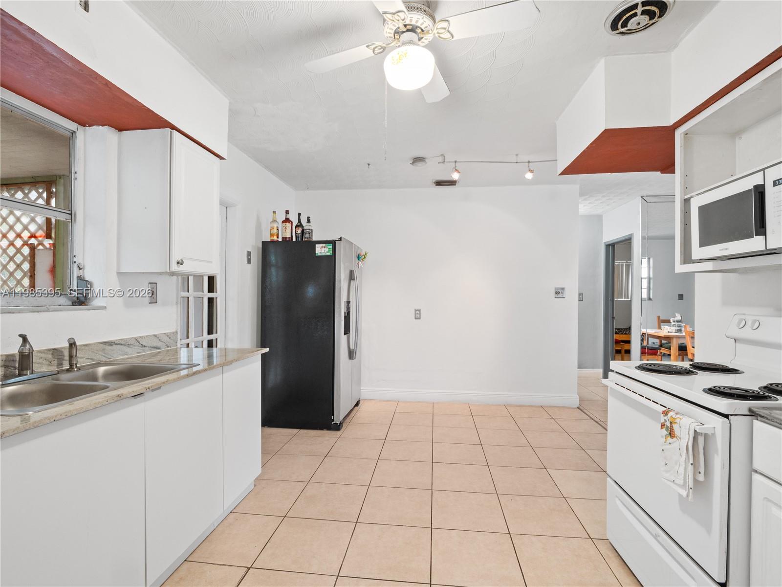 6111 SW 20th Ct Miramar, FL 33023