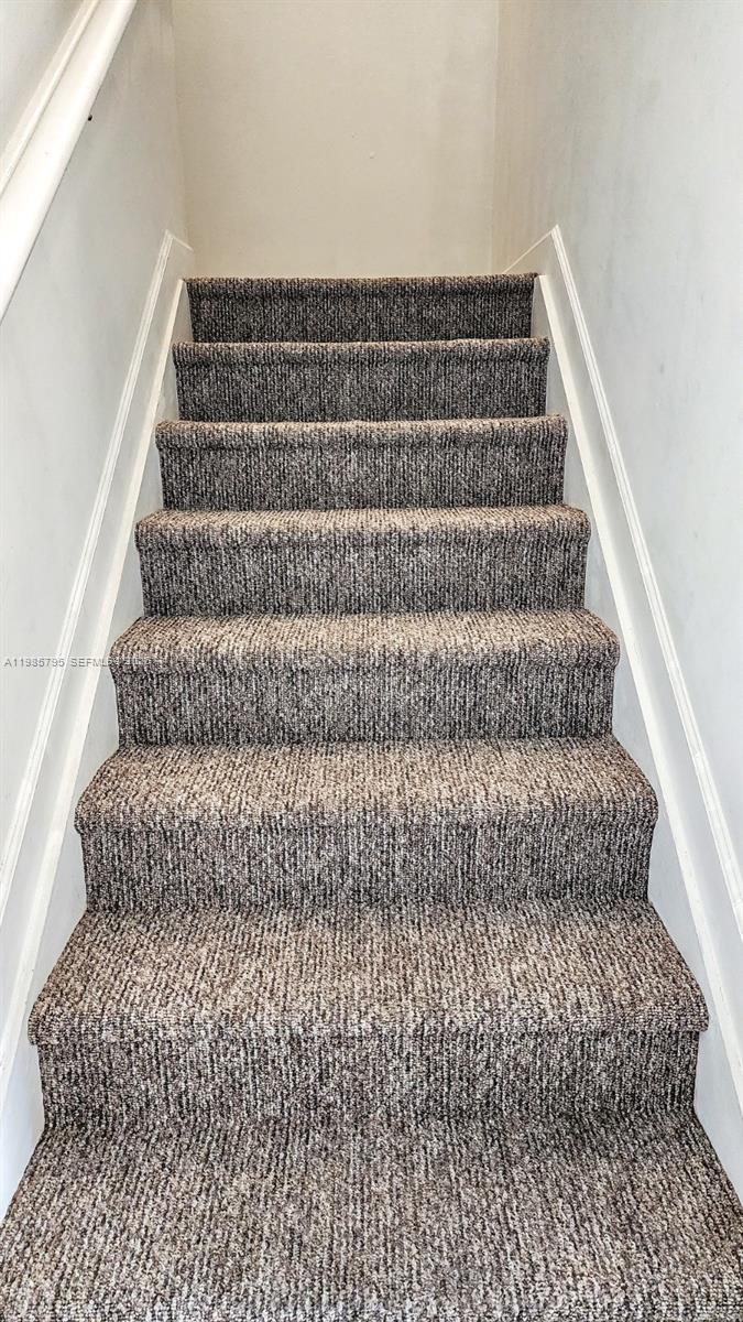 470 NE 194th Ter #470 Miami, FL 33179