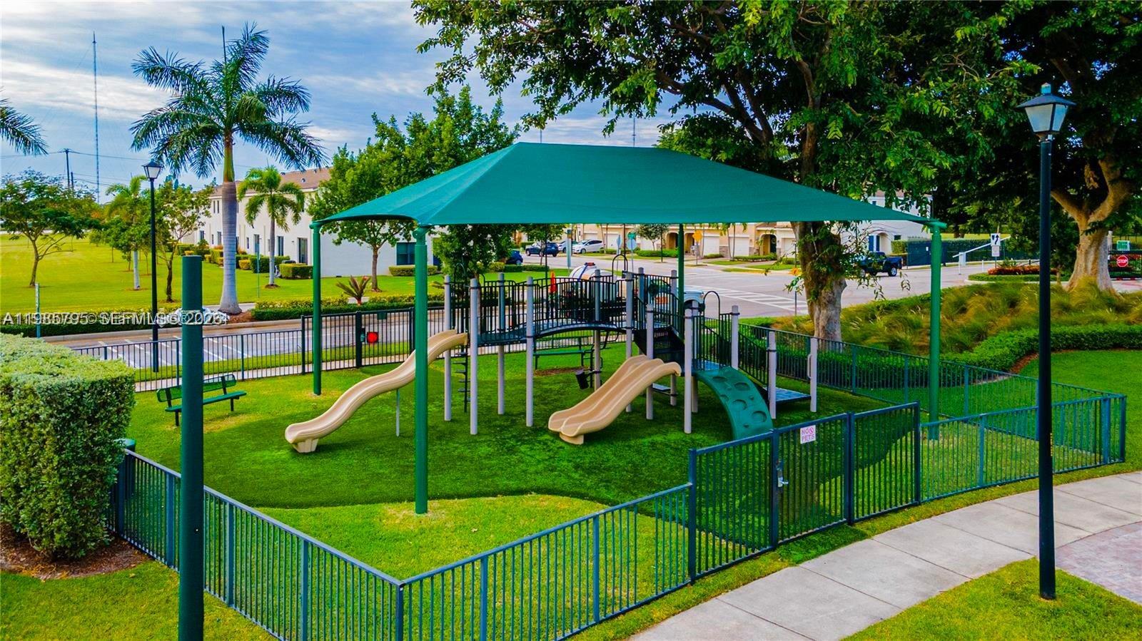 470 NE 194th Ter #470 Miami, FL 33179