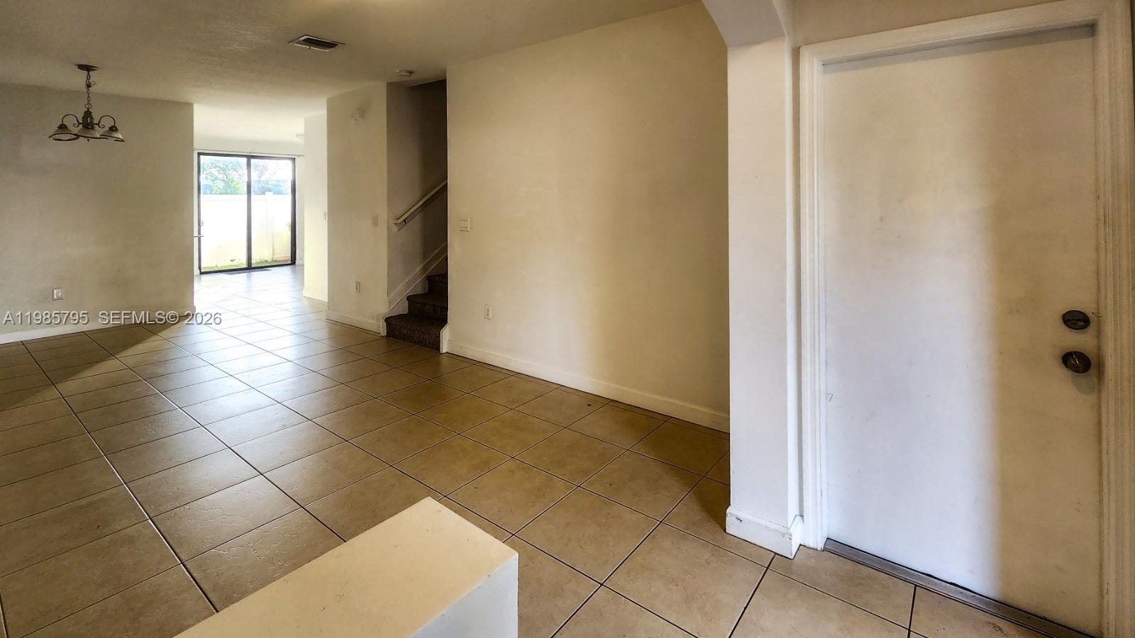 470 NE 194th Ter #470 Miami, FL 33179