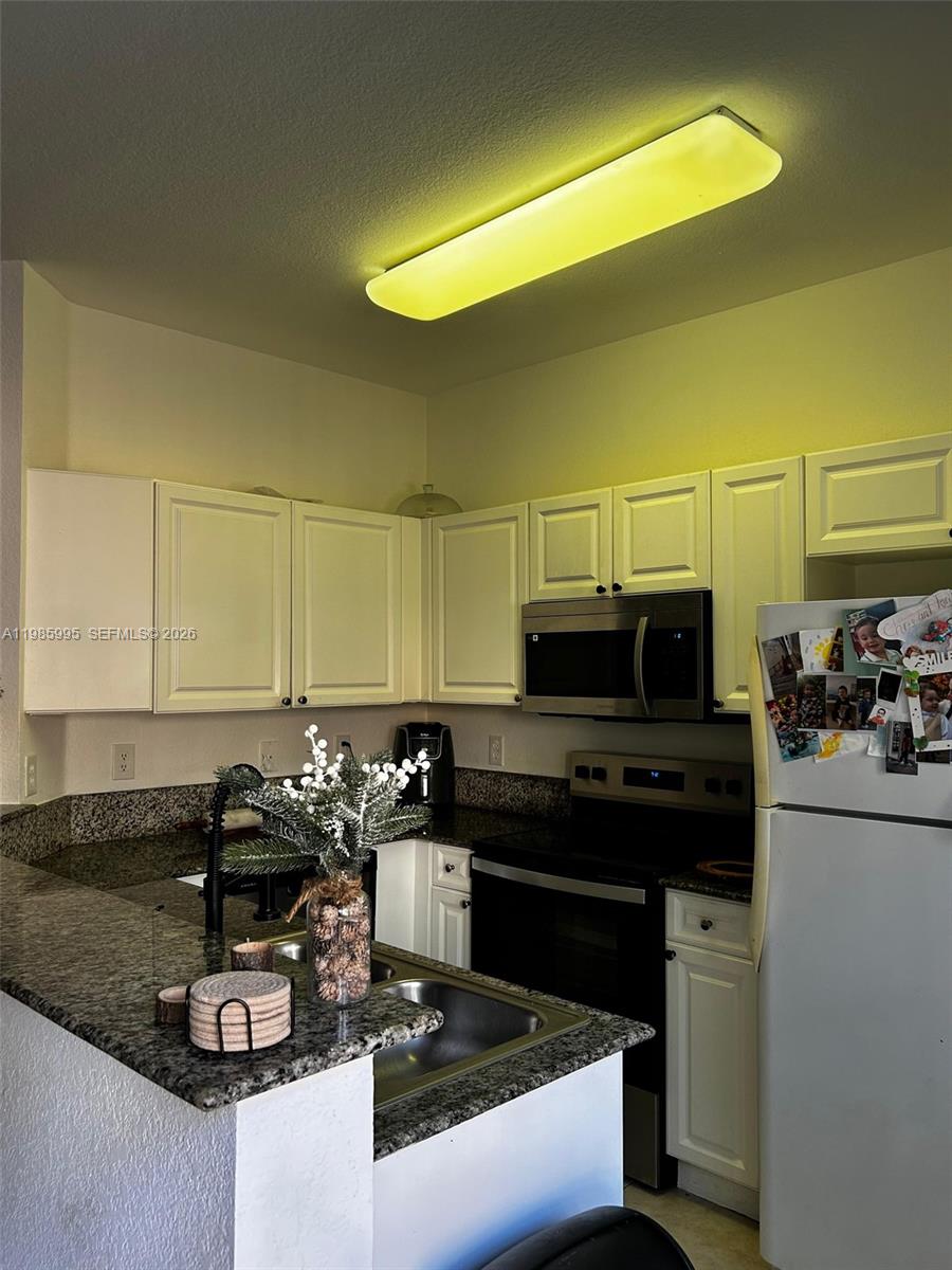 10775 NW 83rd Ter #2-28 Doral, FL 33178