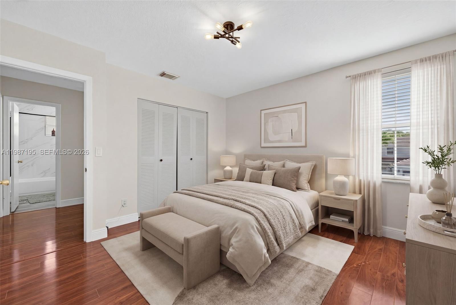 2166 NW 191st Ave Pembroke Pines, FL 33029