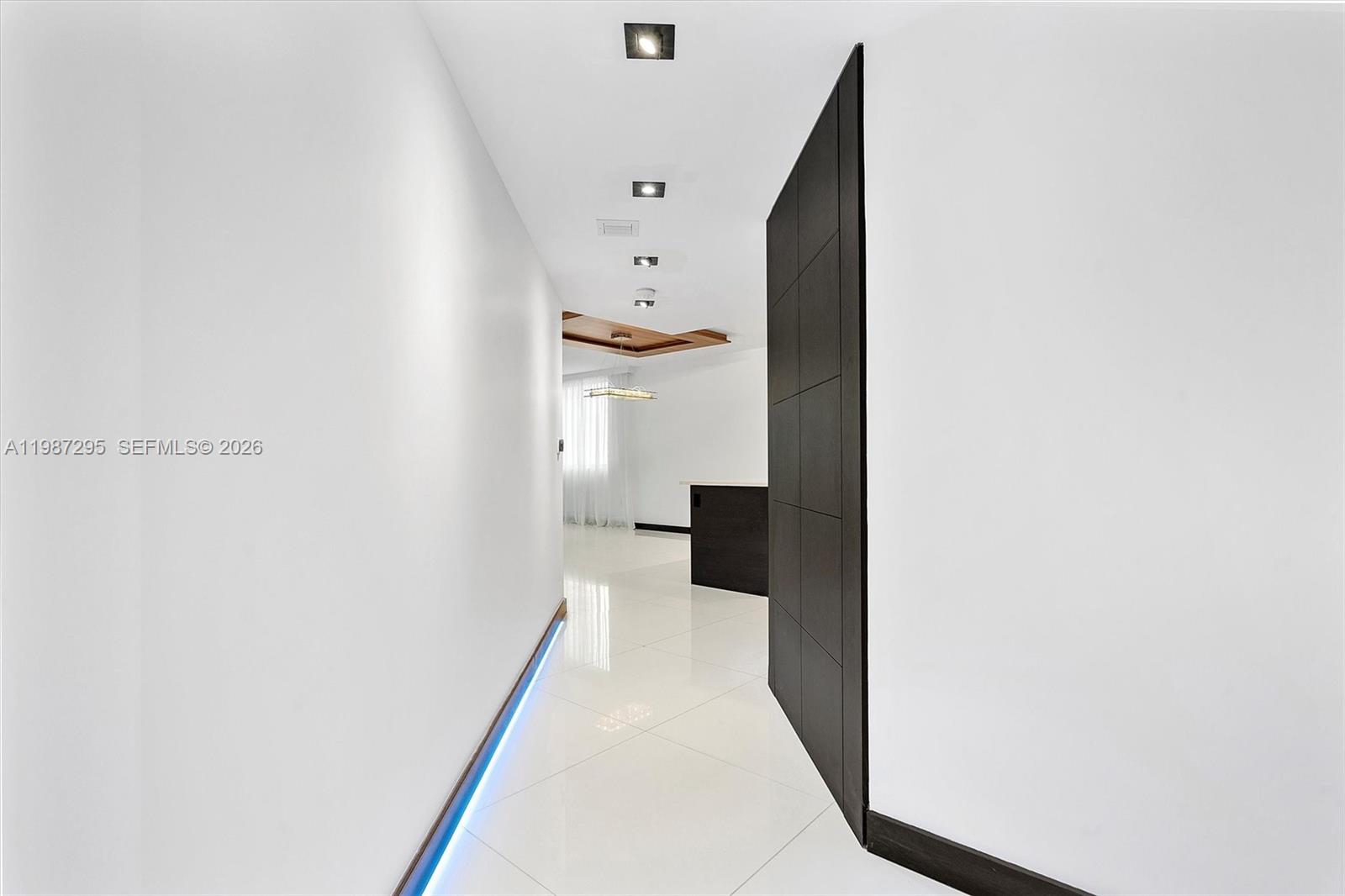 image 500 Brickell West1