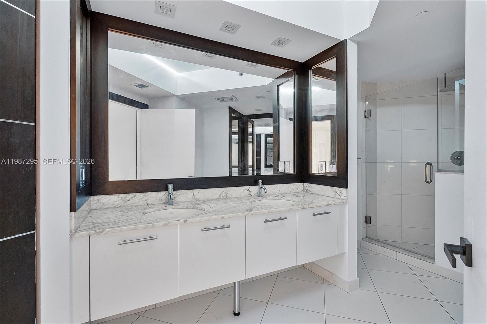 image 500 Brickell West37