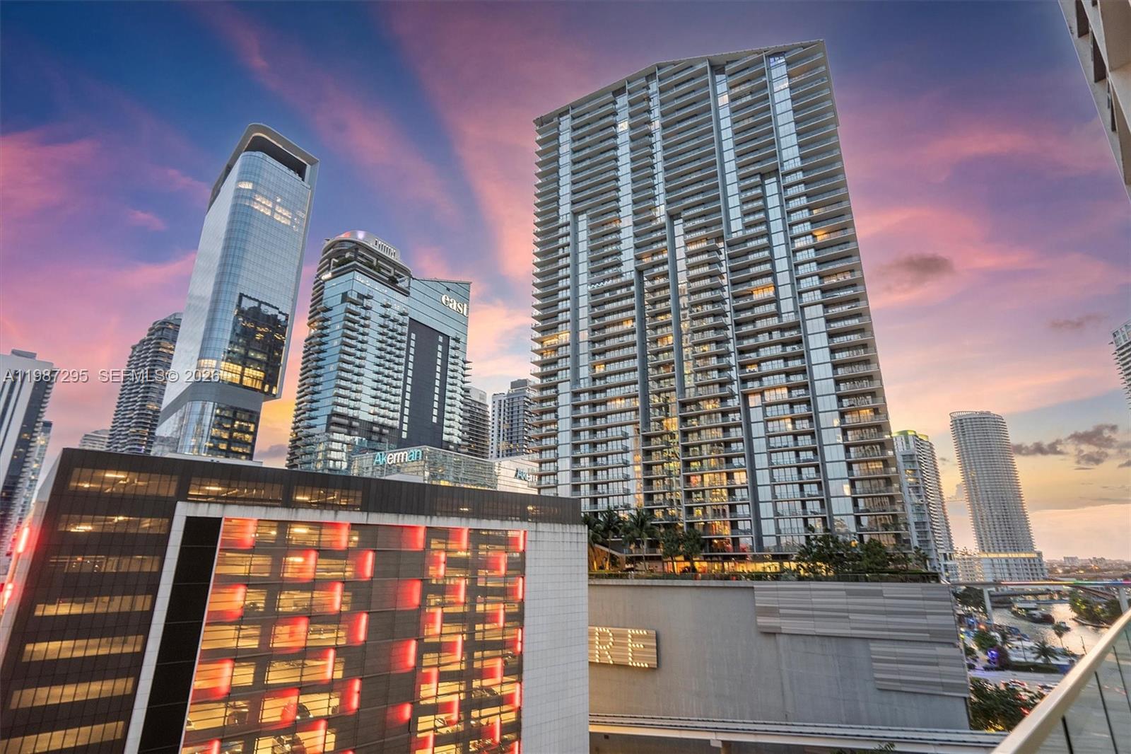 image 500 Brickell West70