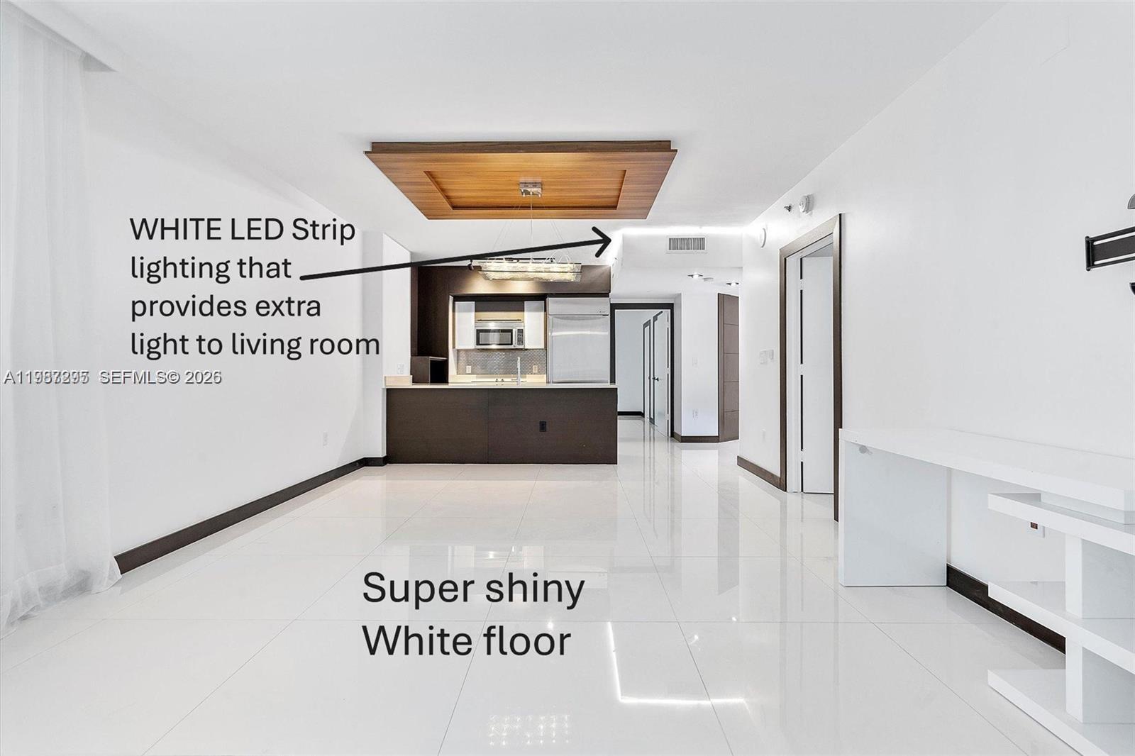 image 500 Brickell West87