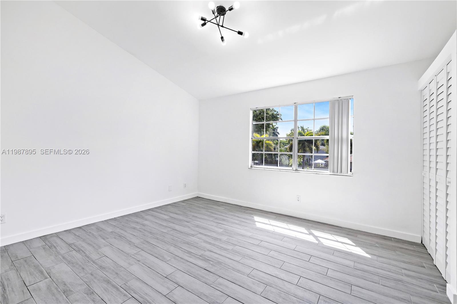 2917 NW Belmont Ln #2917