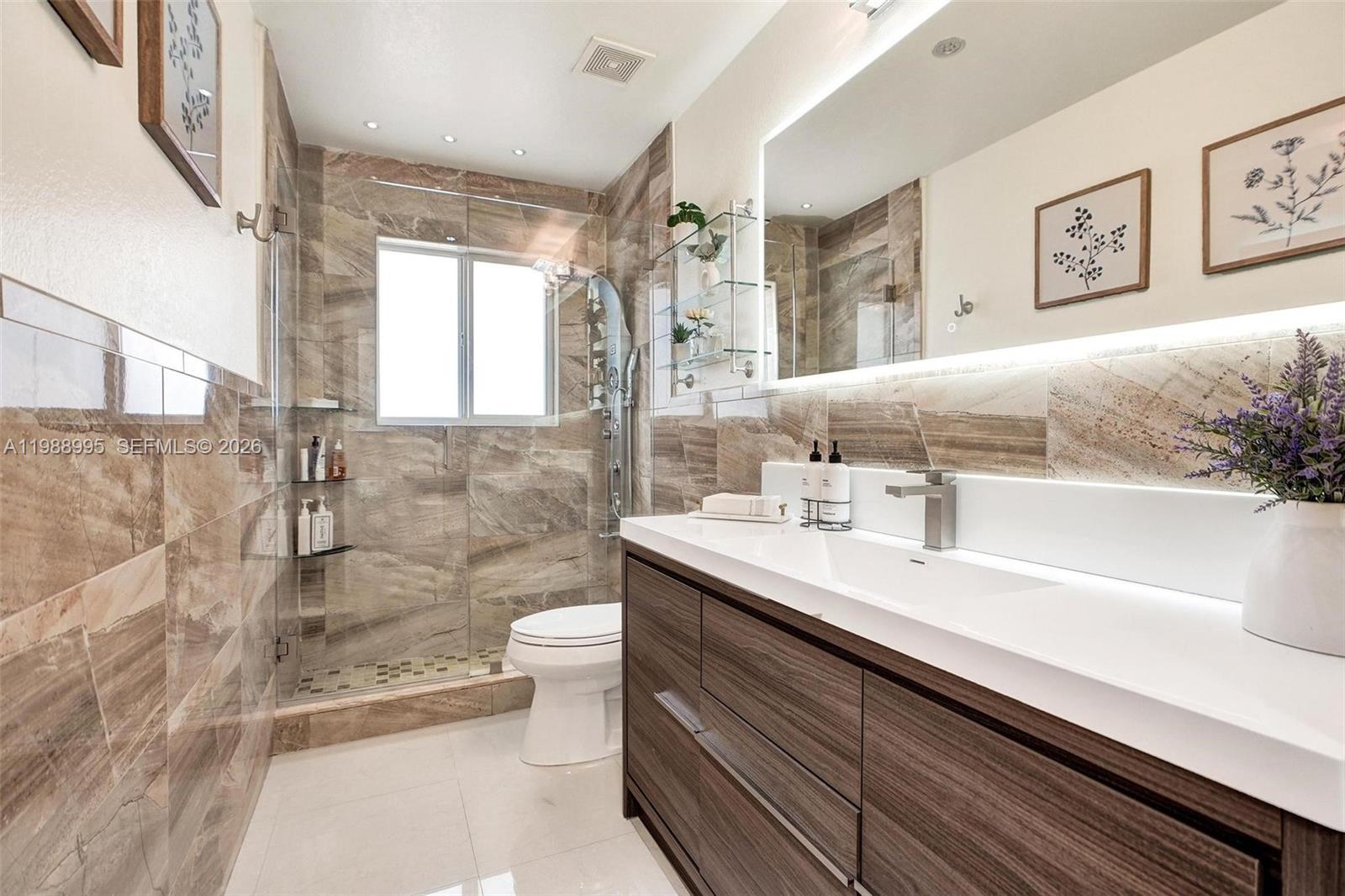 5614 Flagler St Hollywood, FL 33023