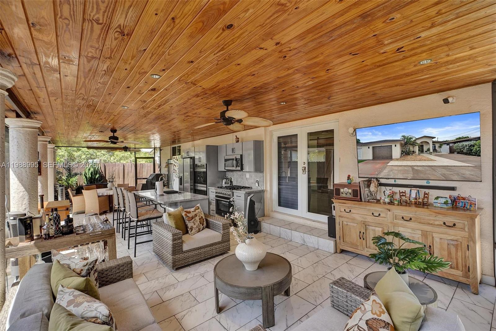 5614 Flagler St Hollywood, FL 33023