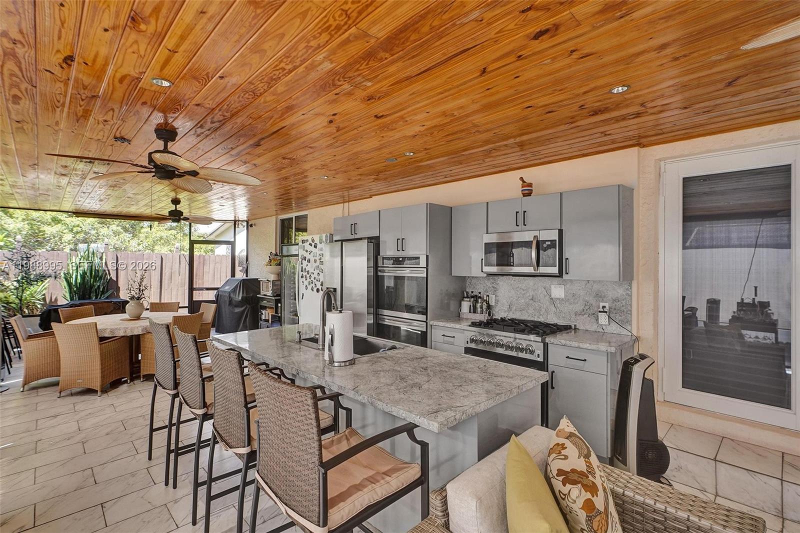 5614 Flagler St Hollywood, FL 33023