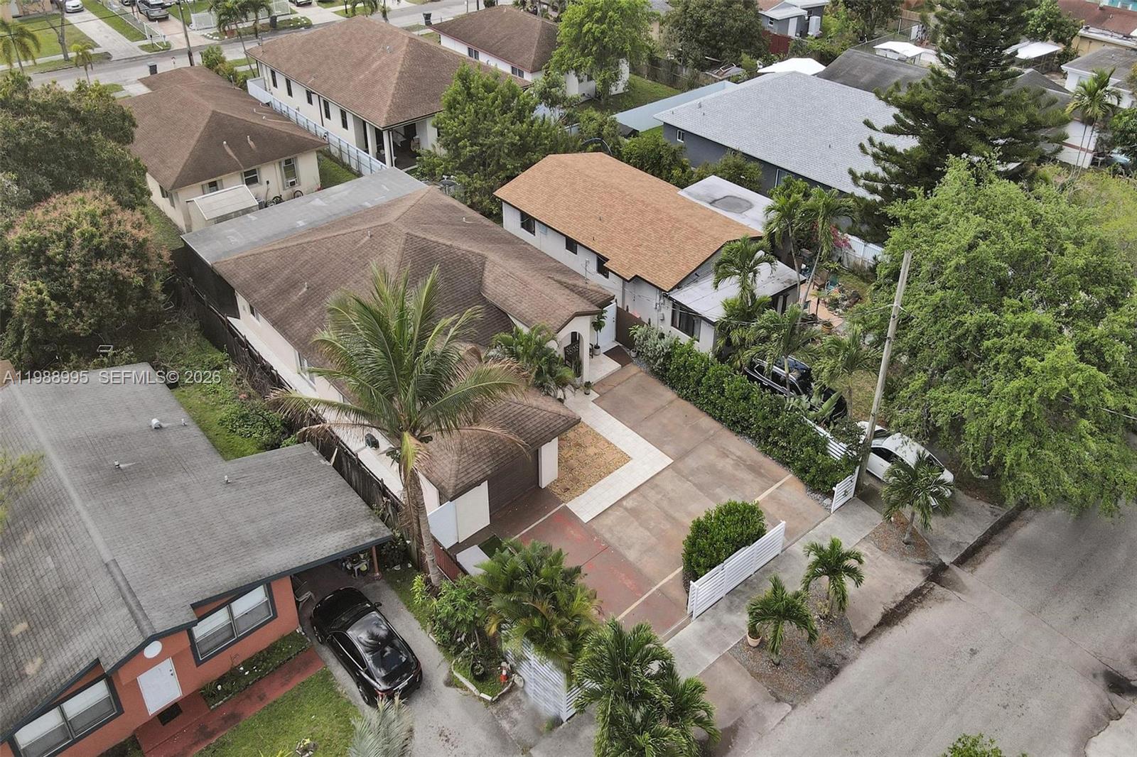 5614 Flagler St Hollywood, FL 33023