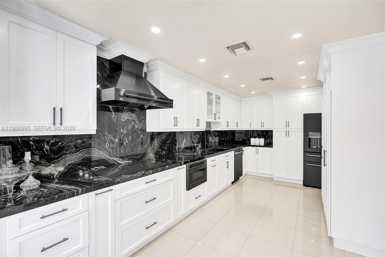 5614 Flagler St Hollywood, FL 33023