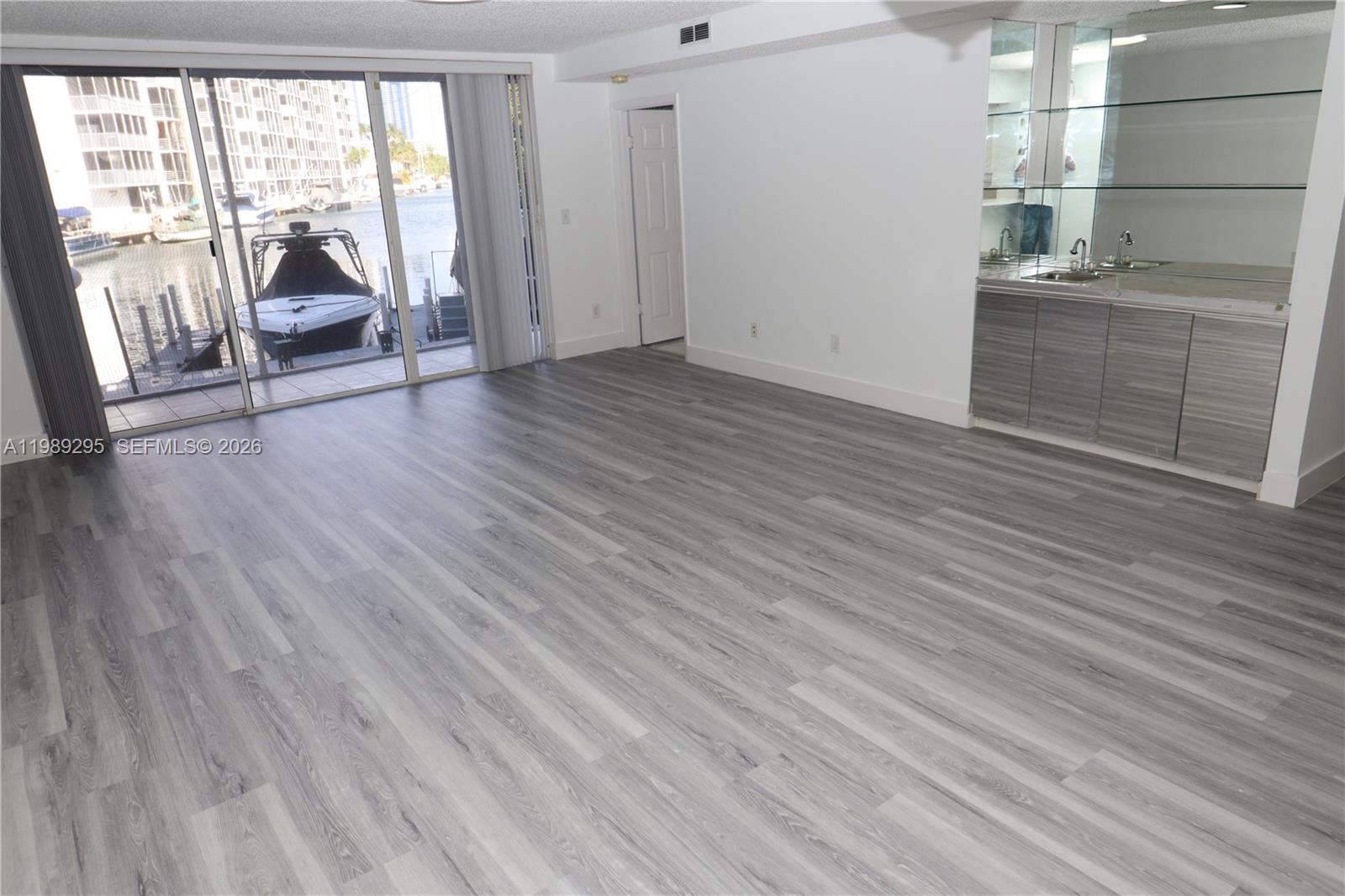 16531 NE 35th Ave #1 North Miami Beach, FL 33160