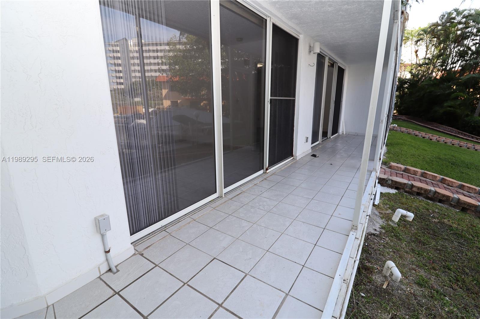 16531 NE 35th Ave #1 North Miami Beach, FL 33160