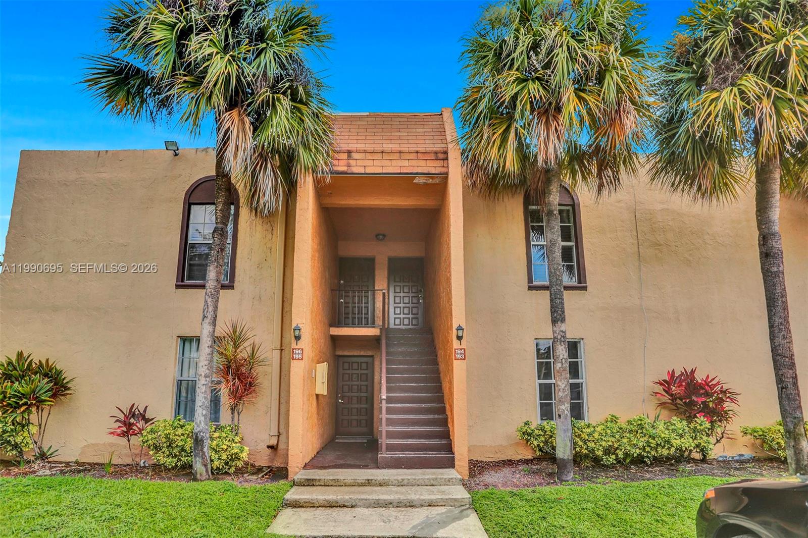 4211 NW 19th St #194 Lauderhill, FL 33313