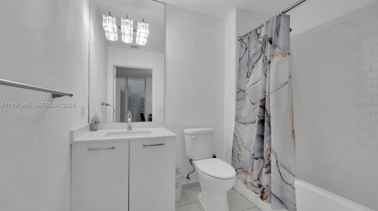 151 SE 1st St #2411 Miami, FL 33131